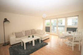 Wallace Street – Spacious & Modern 2 Bed Furnished Apartment, Tradeston – Available 15/05/2026